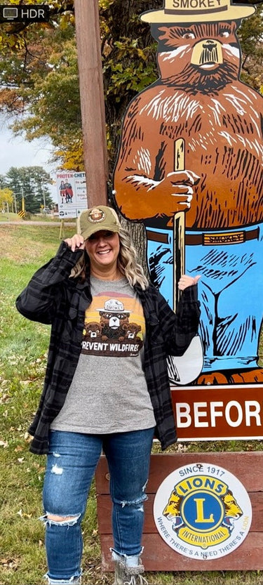 Smokey Bear & Cubs Tee- Heather Grey CLEARANCE